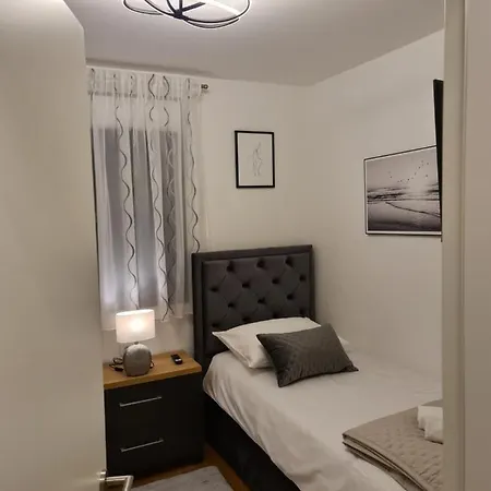 Luxury Petra سبليت