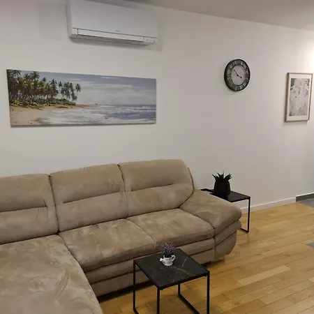 Luxury Petra سبليت