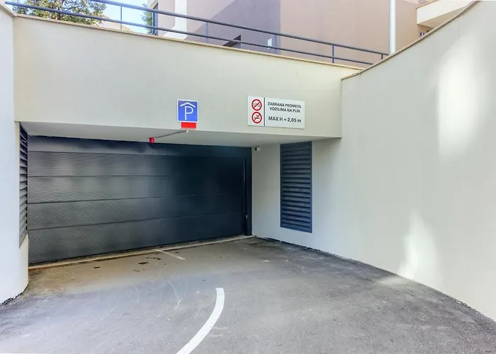 아파트 Luxury Petra *